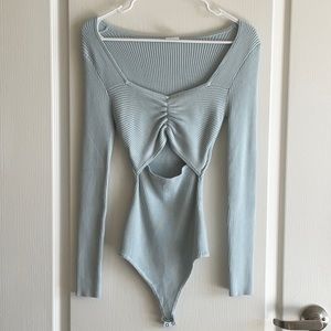 NEVER WORN Abercrombie cut out sweater bodysuit